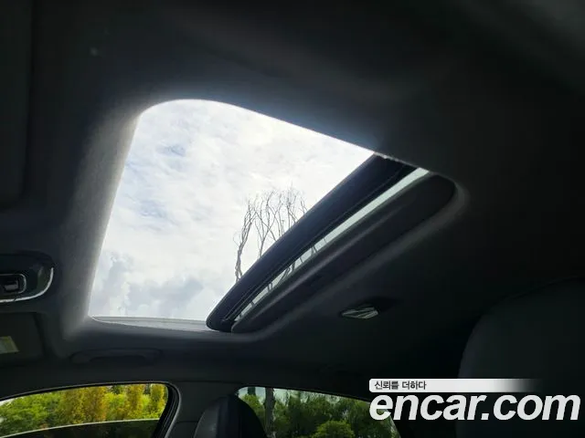 Hyundai AVANTE Новый Avante (CN7) — Фото автомобиля 19