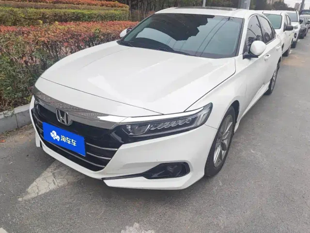 Фотография автомобиля — Honda Accord