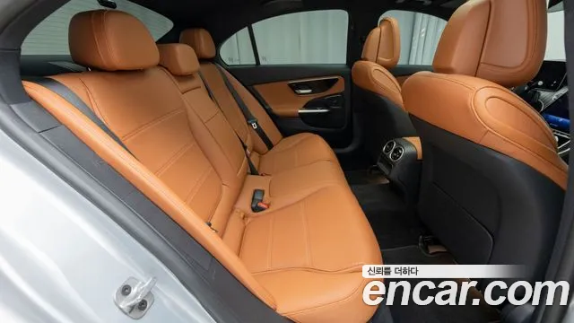 Mercedes-Benz C-Class W206 — Фото автомобиля 10