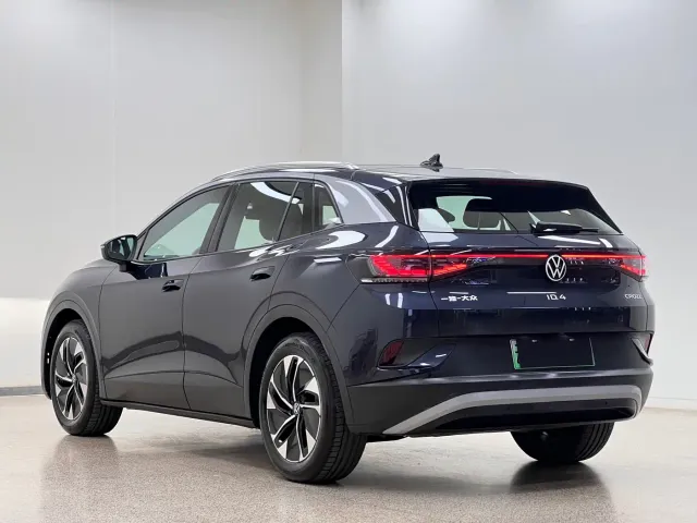 Volkswagen ID.4 CROZZ 2025 Pure Enjoyment Edition — Фото автомобиля 4