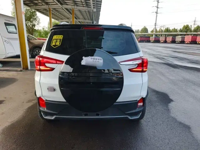 BYD Yuan Pro — Фото автомобиля 5