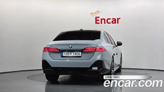 BMW 5-Series 5 серия (G60) 530i xDrive M Sport — Фото автомобиля 3