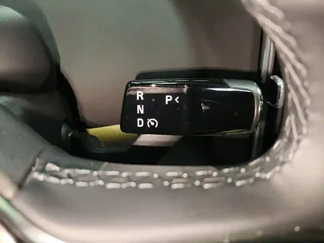 Volvo EX30 — Фото автомобиля 13