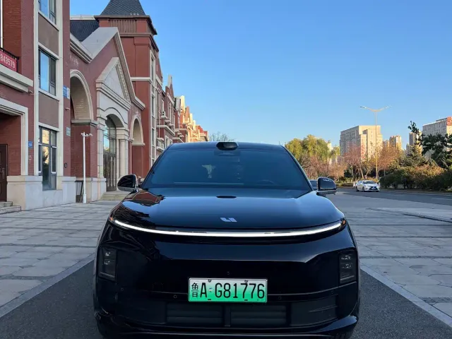 Li Auto L6 — Фото автомобиля 2