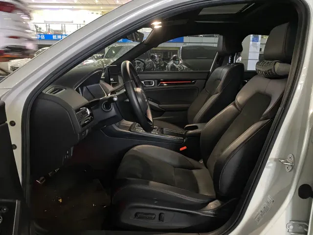 Honda Civic — Фото автомобиля 3