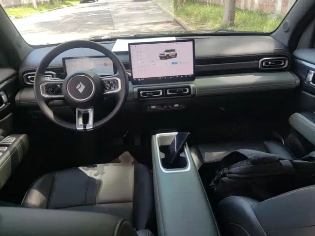 Baojun Yep Plus — Фото автомобиля 9