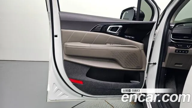 Kia Carnival 4th Gen — Фото автомобиля 13