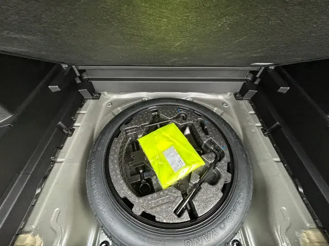 Geely Boyue L 2023 1.5TD DCT Glory Edition — Фото автомобиля 25