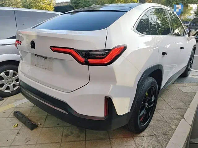 Nio EC6 — Фото автомобиля 6