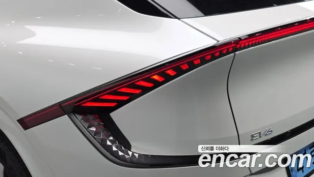 Kia EV6 — Фото автомобиля 8