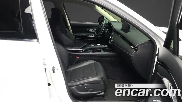 Genesis GV70 2.5T Бензин AWD — Фото автомобиля 11