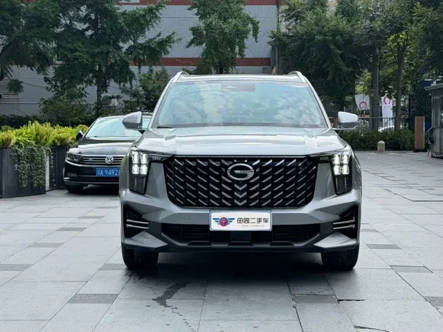 GAC Trumpchi GS8 — Фото автомобиля 2