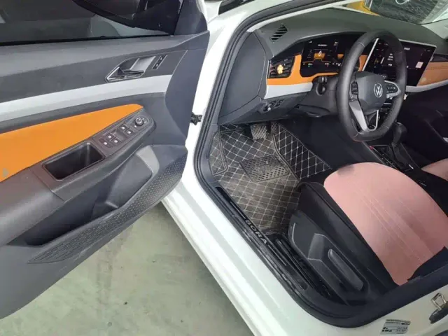 Volkswagen Bora 2025 Facelift 200TSI DSG Navigation Edition — Фото автомобиля 15