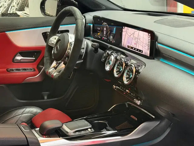 Mercedes-Benz CLA-Class AMG — Фото автомобиля 18