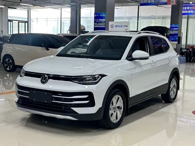 Фотография автомобиля — Volkswagen Tharu
