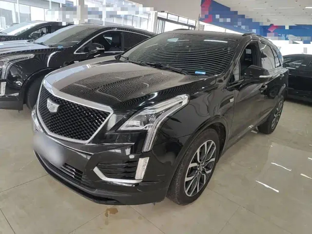 Фотография автомобиля — Cadillac XT5