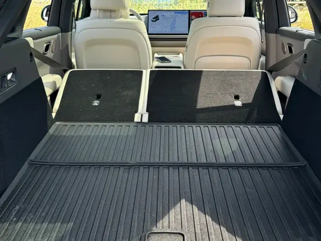 Li Auto i6 — Фото автомобиля 11