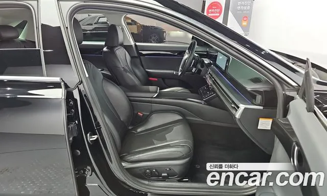 Hyundai Grandeur GN7 — Фото автомобиля 15