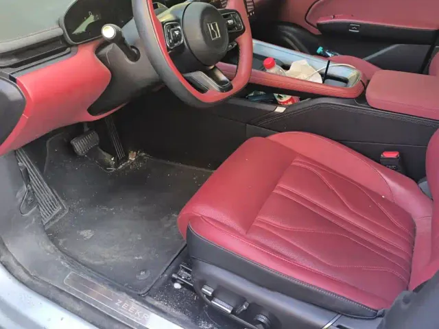 ZEEKR Zeekr 007GT 2025 Long Range RWD Smart Driving Edition 100kWh — Фото автомобиля 9