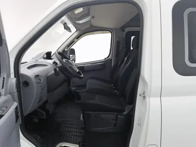 Maxus Xintu V80 — Фото автомобиля 10