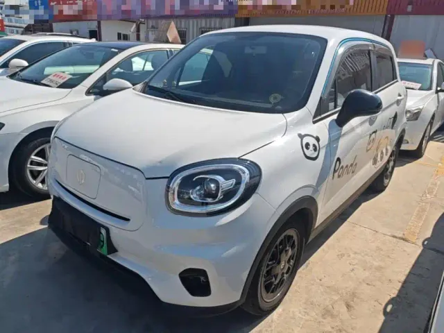 Фотография автомобиля — Leapmotor T03