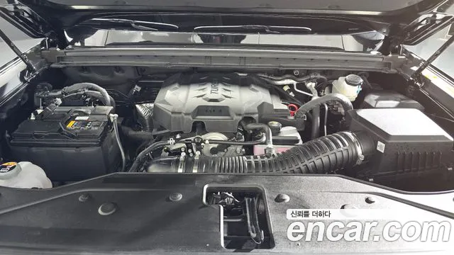 Kia Tasman Tasman 2.5T Бензин 4WD — Фото автомобиля 6