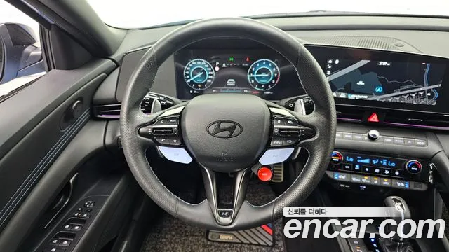 Hyundai AVANTE — Фото автомобиля 14