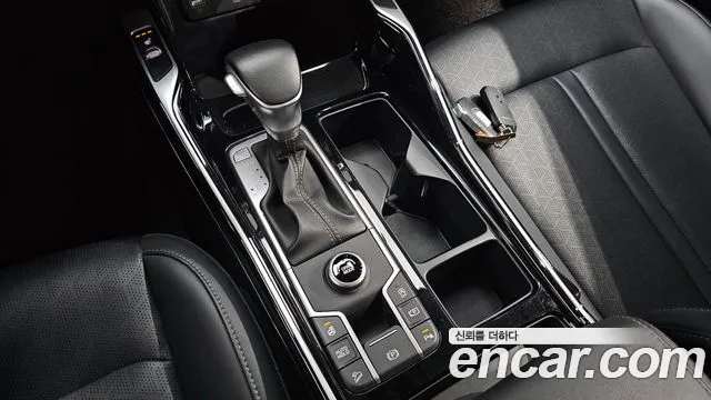 Kia Sorento Sorento 4-е поколение Дизель 2.2 2WD — Фото автомобиля 9
