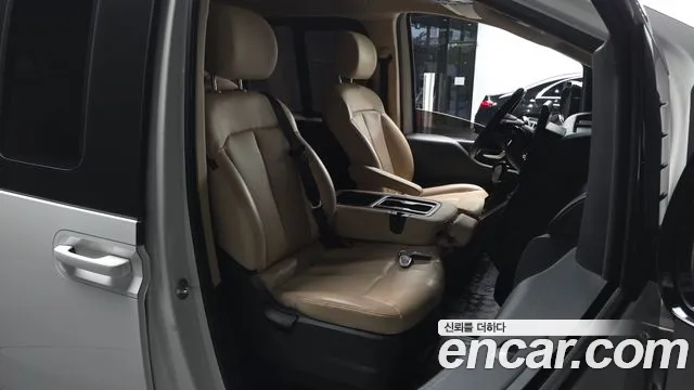 Hyundai Staria — Фото автомобиля 18