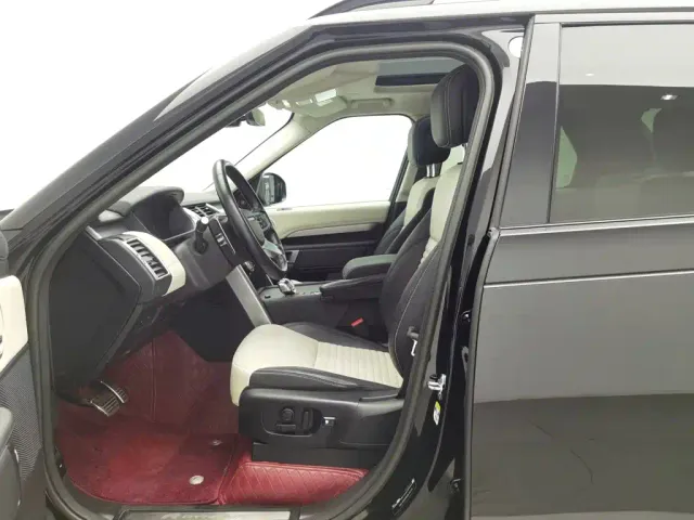 Land Rover Discovery — Фото автомобиля 10