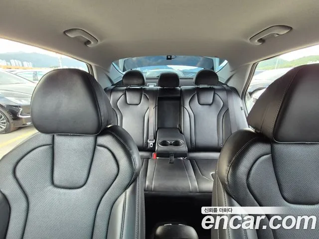 Hyundai Avante CN7 — Фото автомобиля 14
