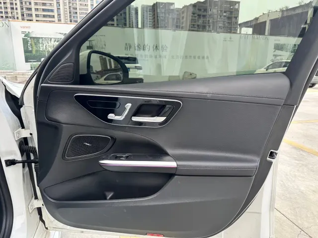 Mercedes-Benz C-Class — Фото автомобиля 15