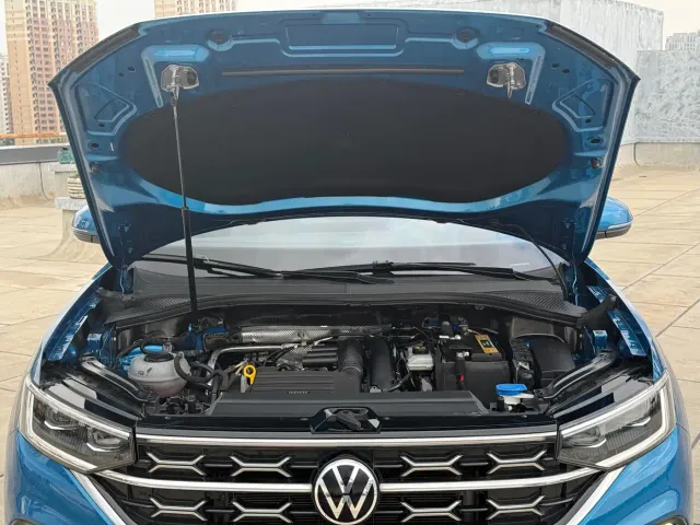 Volkswagen Tayron GTE Plug-in Hybrid — Фото автомобиля 13