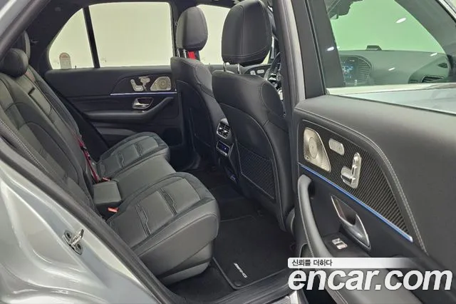 Mercedes-Benz GLE-Class — Фото автомобиля 10
