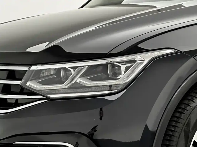 Volkswagen Tiguan L PHEV — Фото автомобиля 27