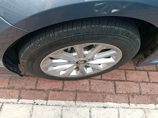 Toyota Corolla — Фото автомобиля 22