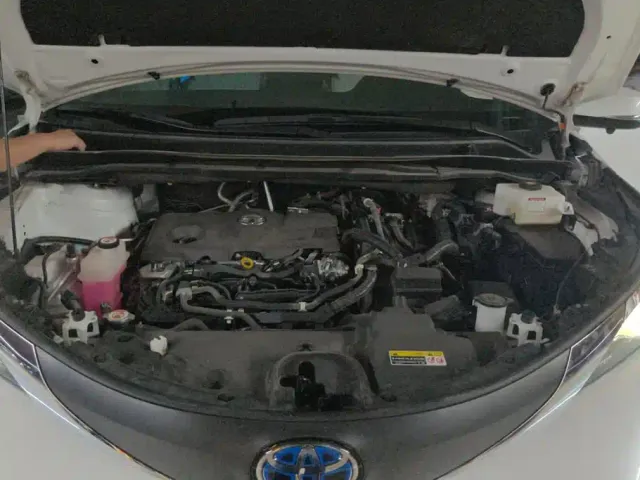 Toyota Granvia — Фото автомобиля 10