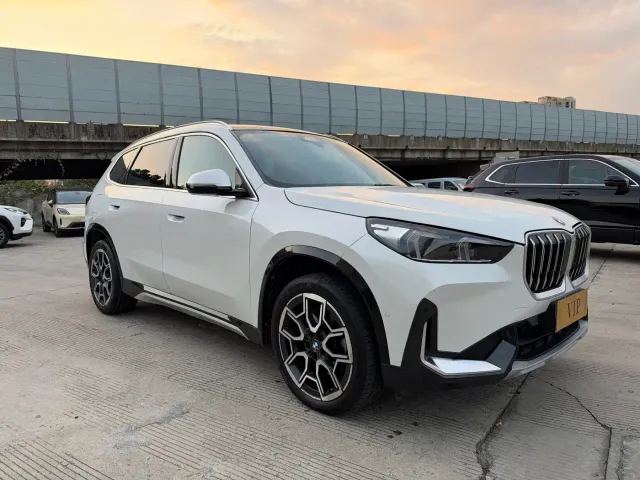 BMW X1 — Фото автомобиля 3