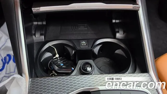BMW 3-Series 3 серия (G20) 320i M Sport — Фото автомобиля 8