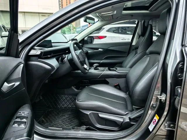 Changan Eado — Фото автомобиля 4