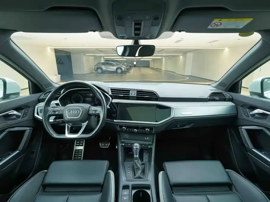Audi Audi Q3 2024 35 TFSI Fashion Sport — Фото автомобиля 18