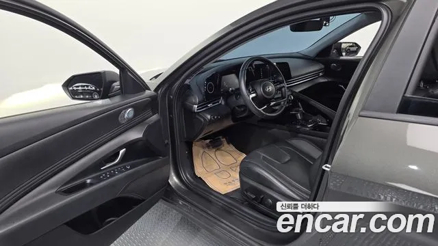 Hyundai Avante CN7 — Фото автомобиля 15
