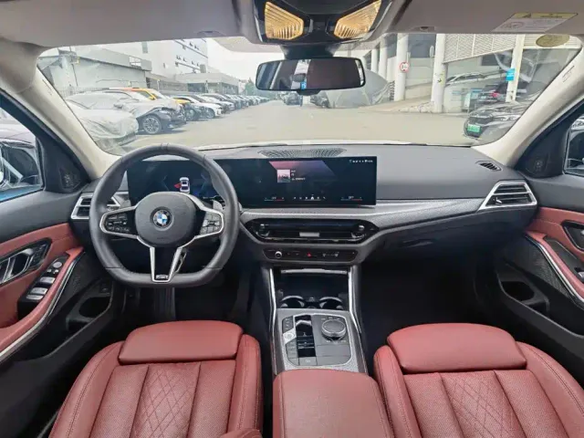 BMW 3 Series — Фото автомобиля 7