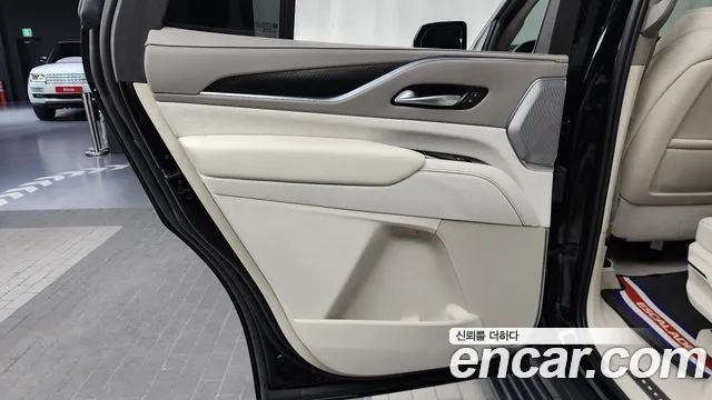 Cadillac Escalade Escalade 5 поколение — Фото автомобиля 19