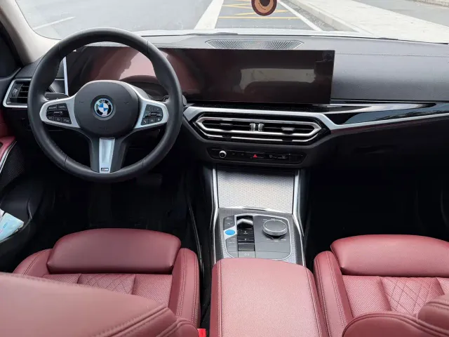 BMW i3 — Фото автомобиля 5