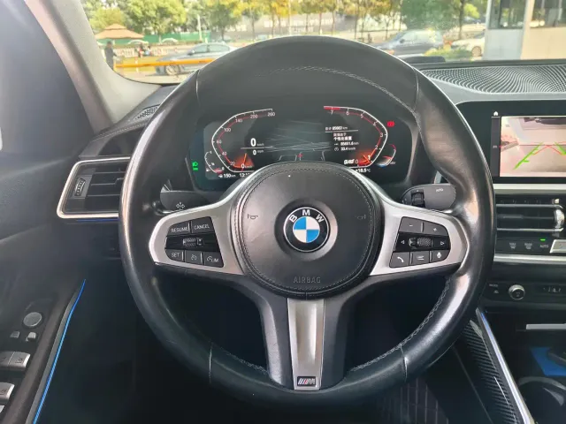 BMW 3 Series — Фото автомобиля 11
