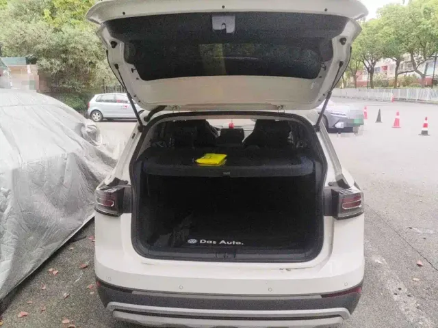 Volkswagen Tharu — Фото автомобиля 5
