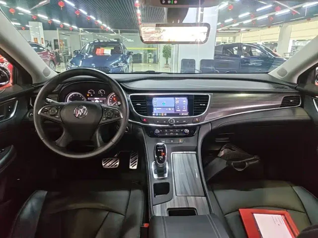 Buick LaCrosse — Фото автомобиля 9