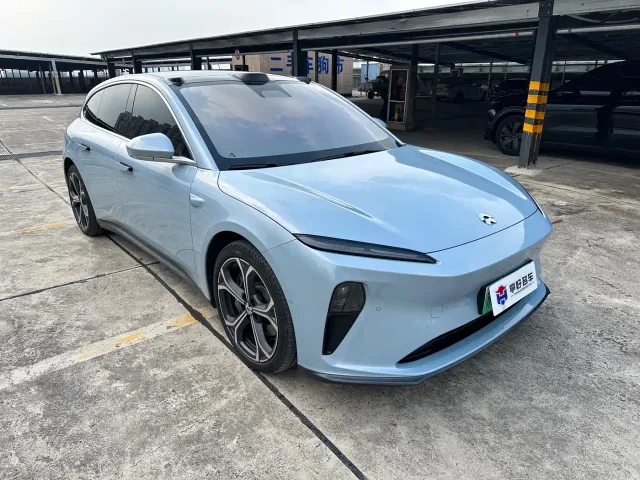 Nio ET5 Touring — Фото автомобиля 3