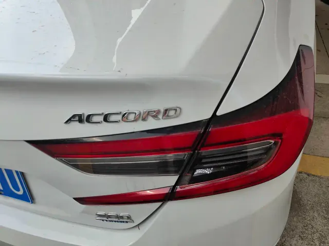 Honda Accord — Фото автомобиля 25